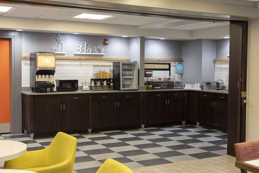 Hampton Inn Kent/Akron Area Restaurante foto